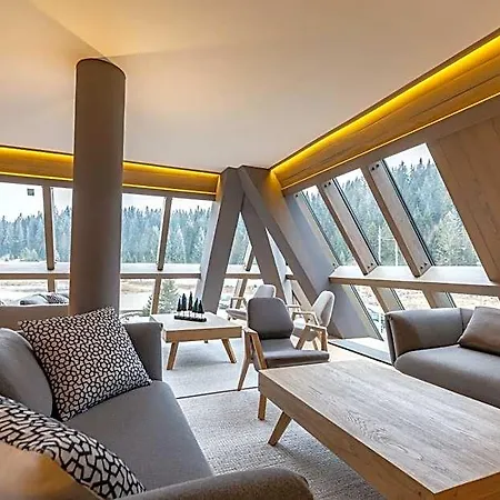 Monti & Wellness Hotel